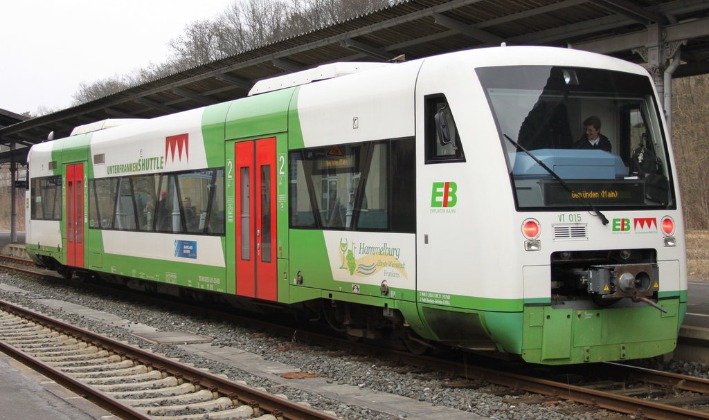 VT 015 der EB nach Gemnden am Main am 17.02.11 in Bad Kissingen