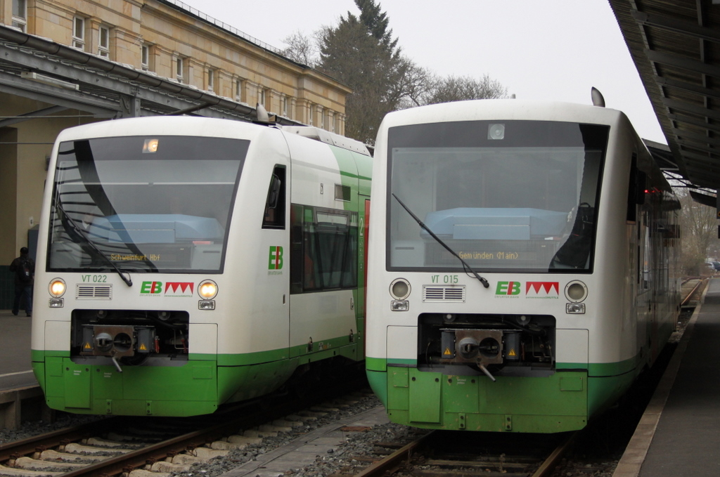 VT 022 und VT 015 der EB in Bad Kissingen am 17.02.11