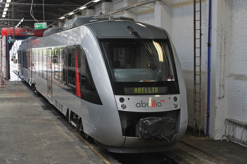 VT 11 003 von Abellio (Hagen, 04.09.10)