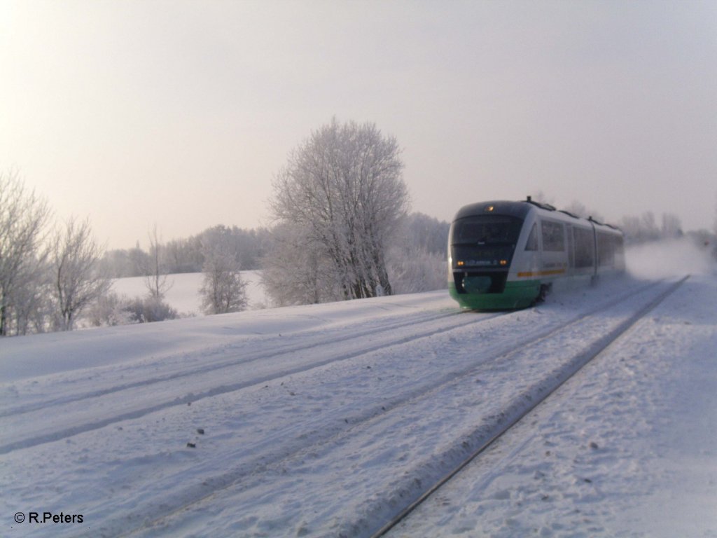 VT07 mit der VBG 81108 nach Hof und 45min versptung bei Schnfeld. 29.12.10