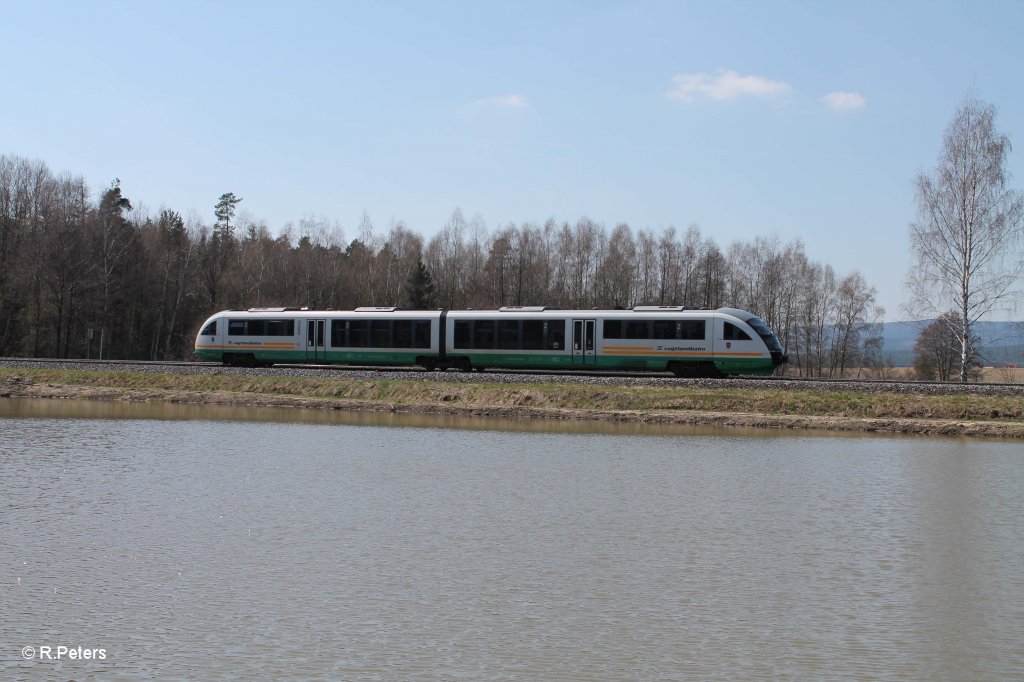 VT10  Stadt Hof  als VBG81118 Schwandorf - Marktredwitz sdlich von Wiesau. 24.04.13