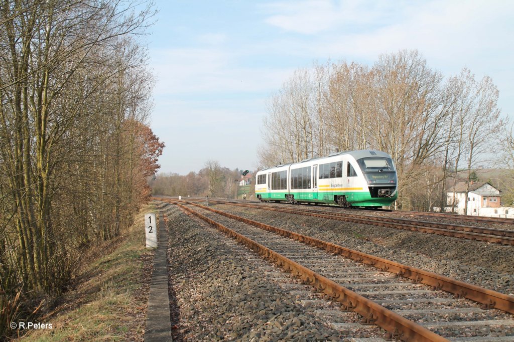 VT14 als VBG81111 Marktredwitz - Regensburg bei Schnfeld. 18.04.13