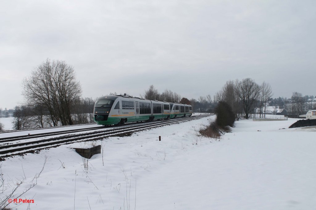 VT20  Landkreis Regensburg  + VTxx als VBG81112 Regensburg - Marktredwitz bei Schnfeld. 26.02.13