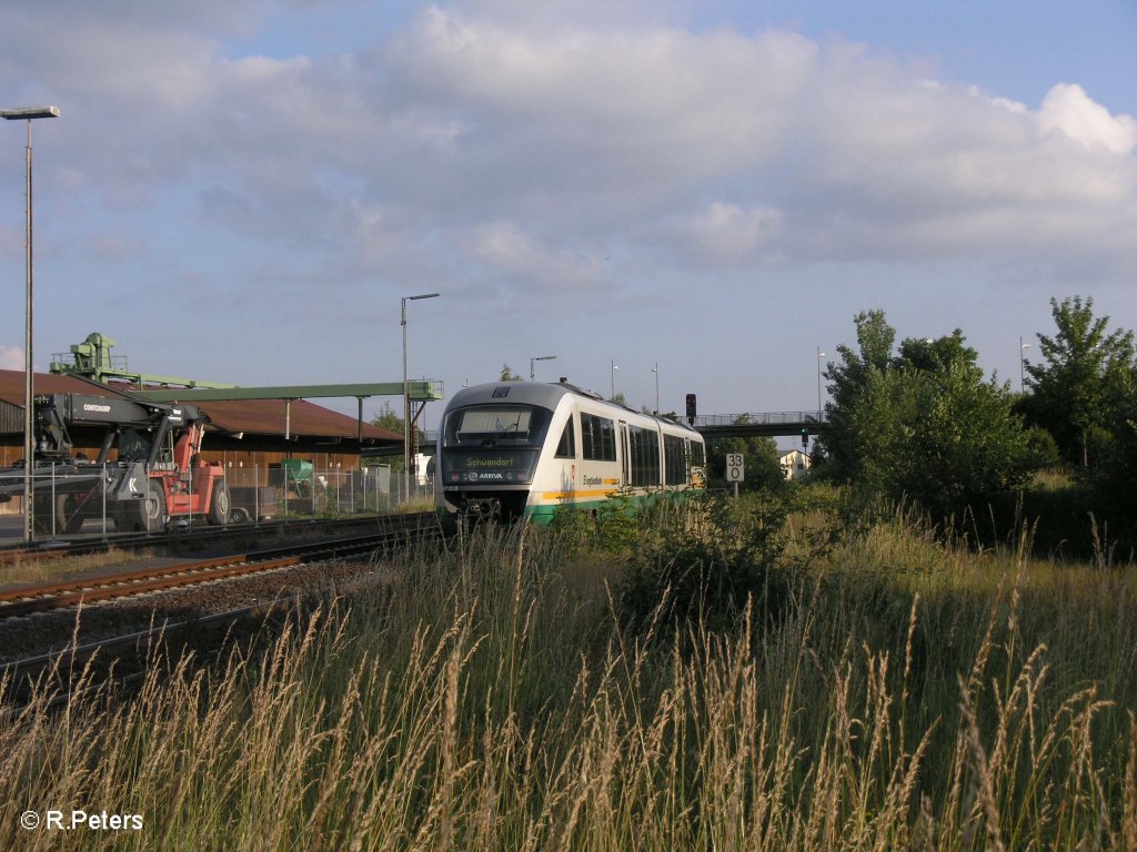 VT22 verlsst Wiesau/Oberpfalz als VBG86573 nach Schwandorf. 29.06.09