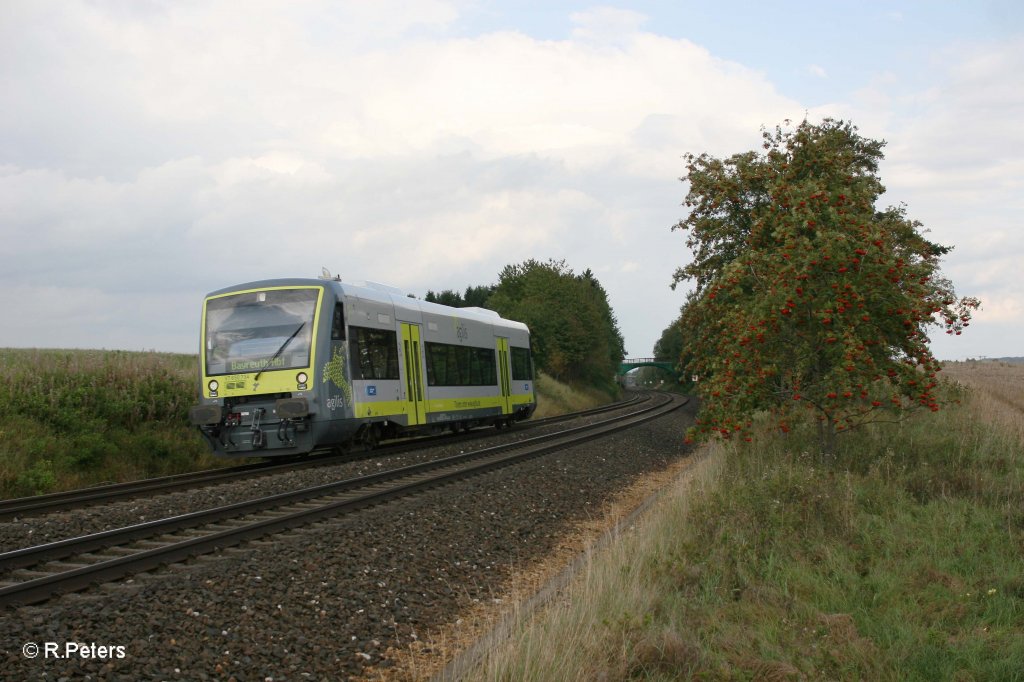 VT650 734 als ag84554 Marktredwitz - Kirchenlaibach bei Waldershof. 17.09.11