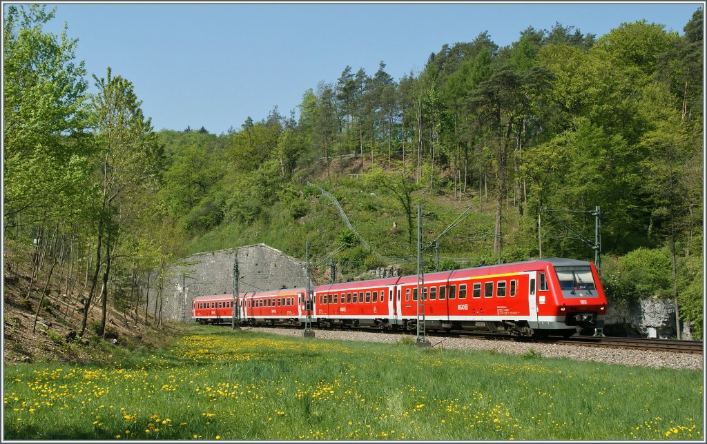 Zwei 611 als IRE von Basel nach Ulm bei Thayngen. 
22.04.2011