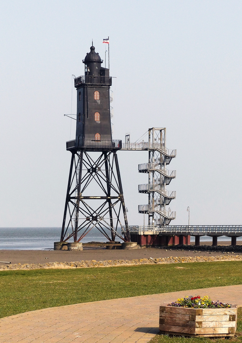 . Der Leuchtturm Oberfeuer Eversand in Dorum-Neufeld. 12.04.2018 (Jeanny)