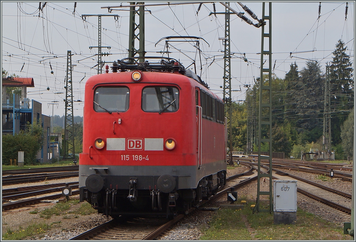 - Die wunderschöne DB 115 198-4!
Singen, den 11. Sept. 2015