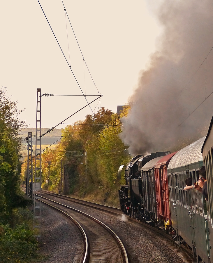 . Mit der Dampflok 5519 unterwegs auf der herbstlichen Obermoselstrecke (KBS 692) zwischen Nittel und Wellen. 19.10.2014 (Hans)