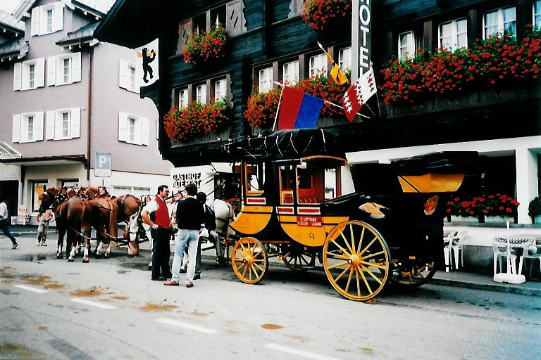 (007'700A) - Gotthardpostkutsche im September 1991 in Wassen, Gasthof alte Post