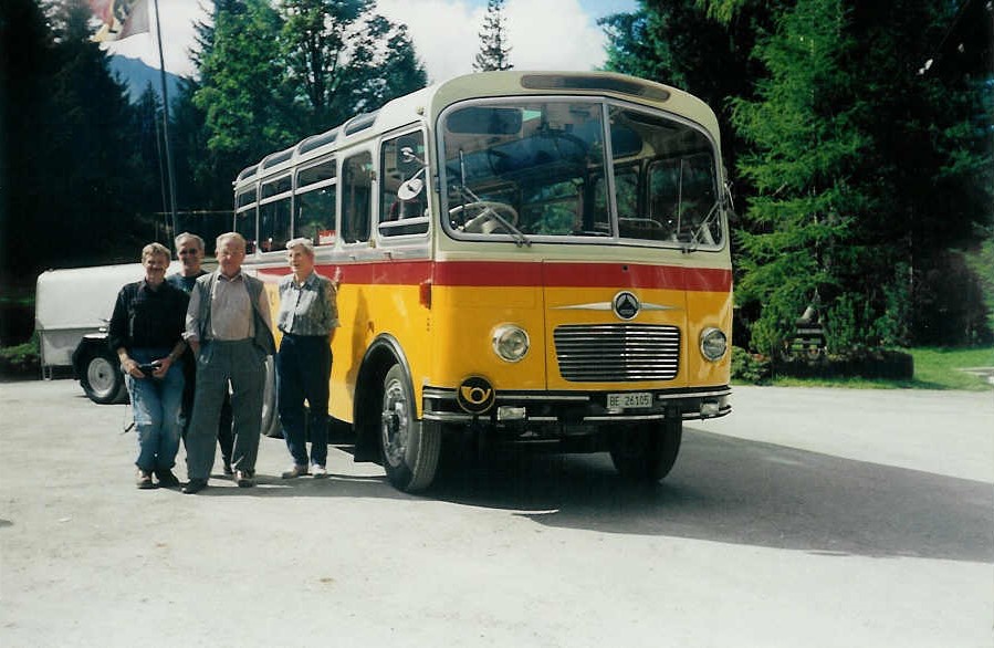 (014'937) - Aus dem Archiv: Schmid, Thrishaus - Nr. 9/BE 26'105 - Saurer/R&J (ex Geiger, Adelboden Nr. 9) am 7. September 1996 auf der Griesalp