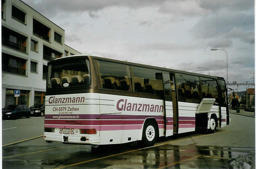 (083'106) - Glanzmann, Zeihen - AG 279'130 - Drgmller am 18. Februar 2006 beim Bahnhof Laufenburg