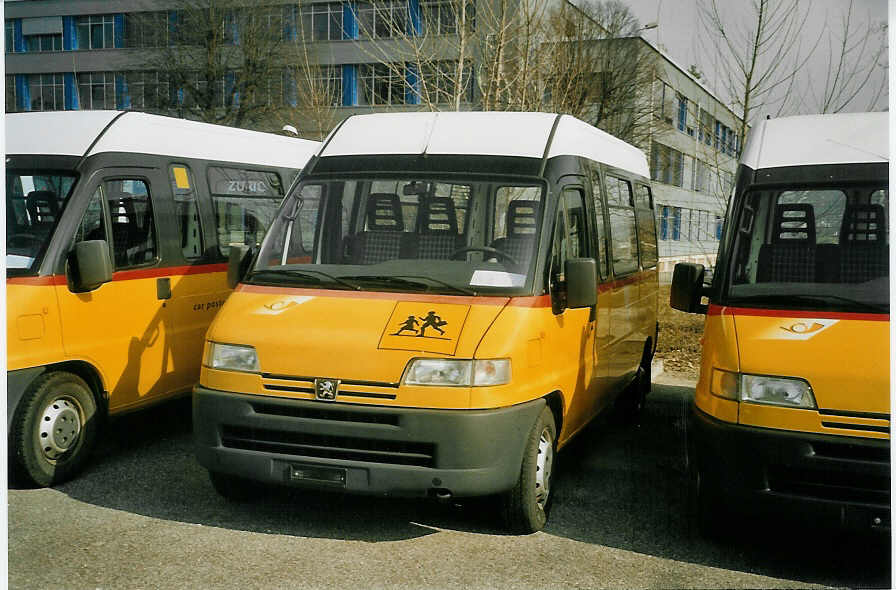 (084'013) - CarPostal Vaud-Fribourg - Peugeot am 19. Mrz 2006 in Yverdon, Garage