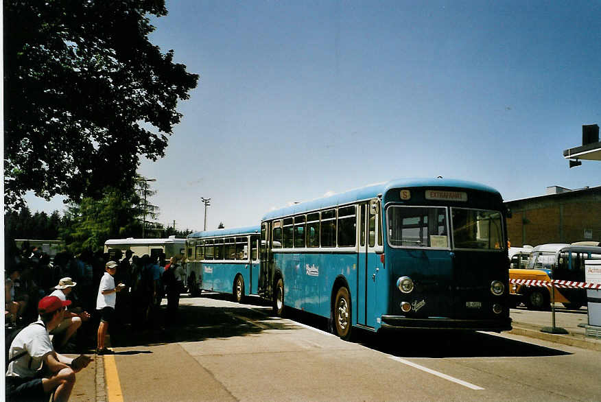 (086'633) - ZVB Zug - Nr. 113/ZG 49'113 - Saurer/Saurer (ex Nr. 13) am 18. Juni 2006 in Hinwil, AMP