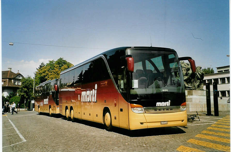 (086'820) - Marti, Kallnach - Nr. 5/BE 572'205 - Setra am 25. Juni 2006 in Bern, Helvetiaplatz