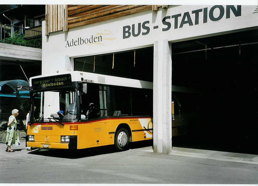 (088'313) - Portenier, Adelboden - Nr. 2/BE 27'928 - Mercedes (ex P 25'198; ex Anthamatten, Saas-Almagell) am 30. Juli 2006 beim Autobahnhof Adelboden (Teilaufnahme)