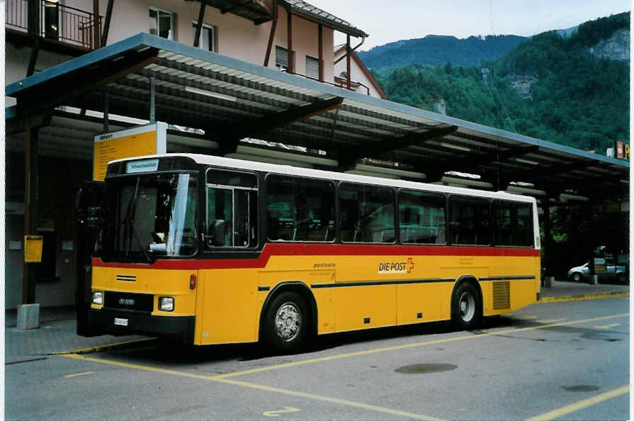 (088'414) - AVG Meiringen - Nr. 67/BE 402'467 - NAW/Hess (ex P 24'453) am 2. August 2006 in Meiringen, Postautostation