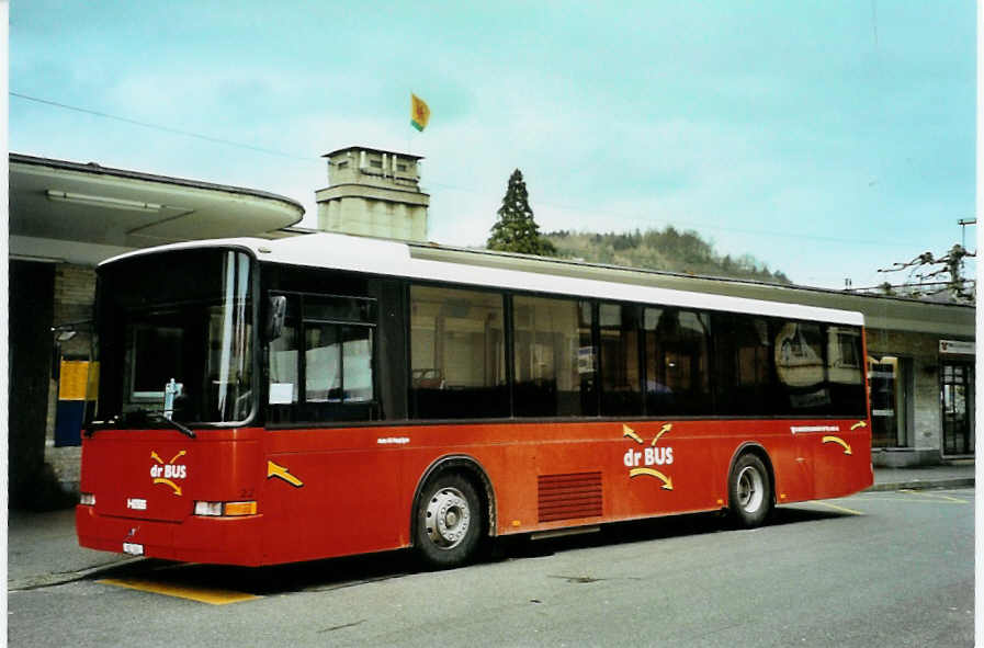 (092'421) - Busland, Burgdorf - Nr. 22/BE 593 - Volvo/Hess (ex AAGK Koppigen Nr. 2) am 3. Mrz 2007 beim Bahnhof Burgdorf