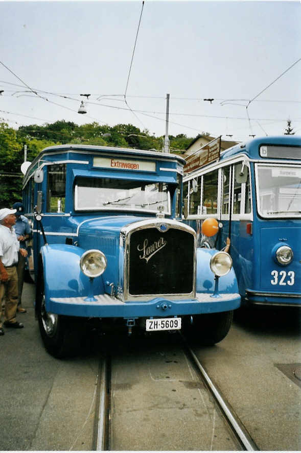 (094'632) - VBZ Zrich - Nr. 9/ZH 5609 - Saurer/SWS (ex Bamert, Wollerau; ex BBA Aarau Nr. 1; ex VBZ Zrich Nr. 209; ex VBZ Zrich Nr. 9) am 26. Mai 2007 in Zrich, Burgwies