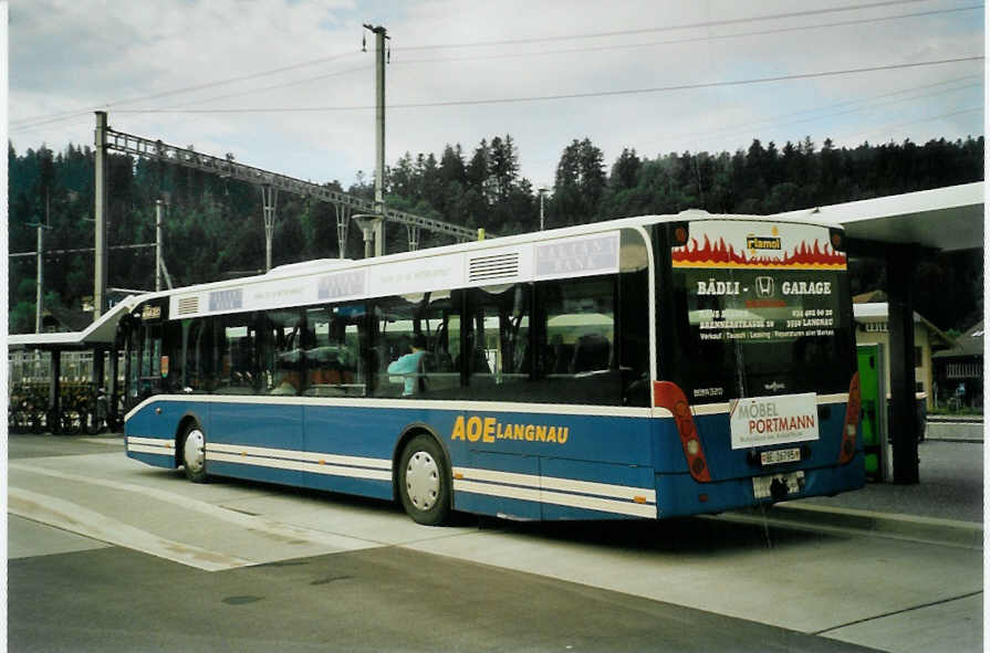 (096'706) - AOE Langnau - Nr. 4/BE 26'795 - Van Hool am 23. Juli 2007 beim Bahnhof Langnau