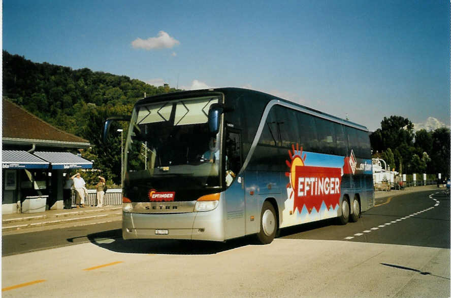 (097'008) - AGSE Eptingen - BL 7712 - Setra am 4. August 2007 beim Bahnhof Thun