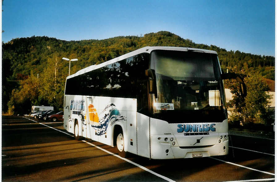 (098'523) - Sunrise, Niederwangen - BE 562'385 - Volvo/Drgmller am 14. September 2007 in Thun, Seestrasse