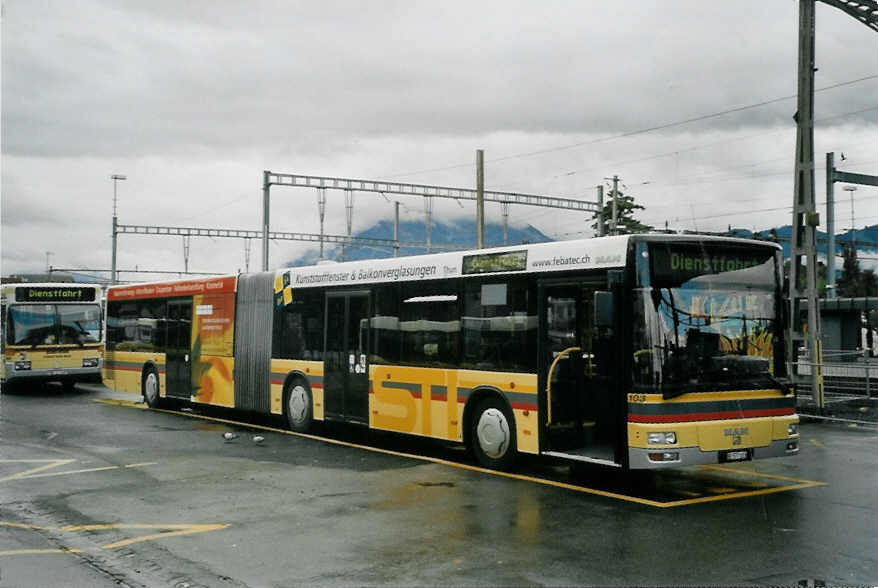 (098'724) - STI Thun - Nr. 103/BE 577'103 - MAN am 18. September 2007 beim Bahnhof Thun (prov. Haltestelle)