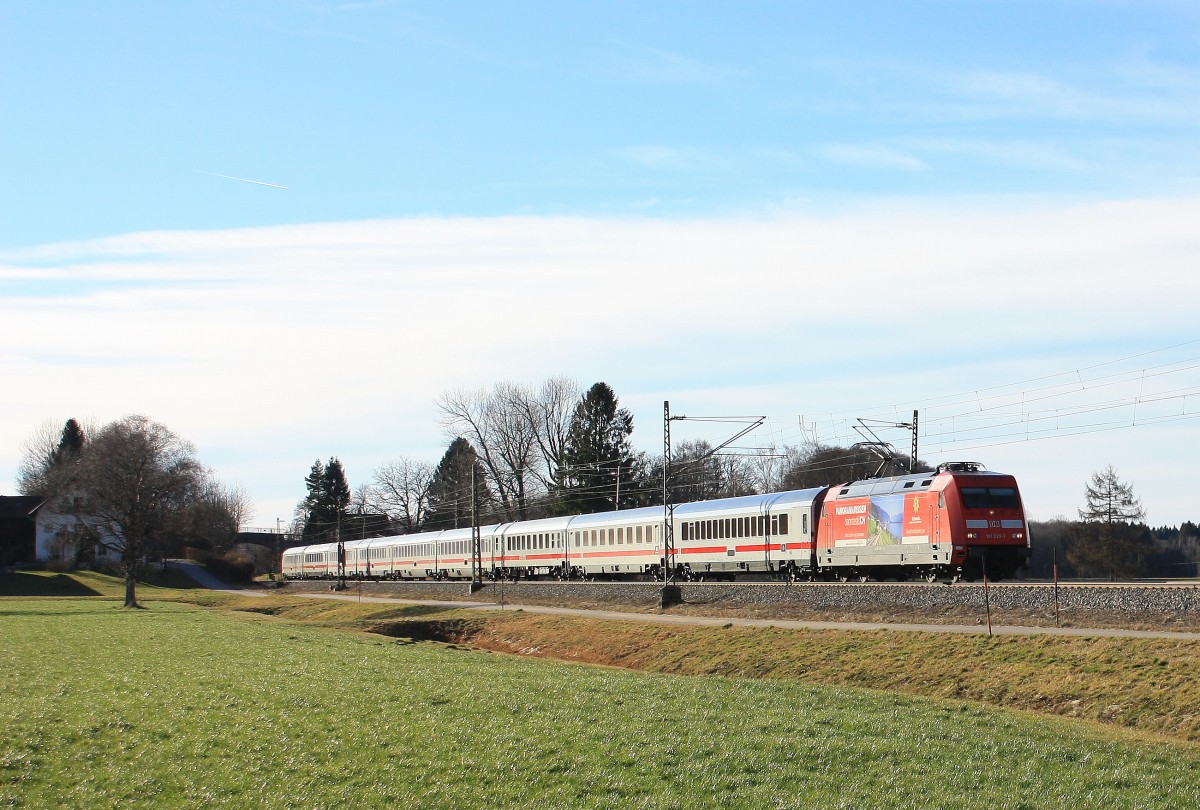 101 029-7 war am 15. Februar 2014 bei bersee in Richtung Salzburg unterwegs.