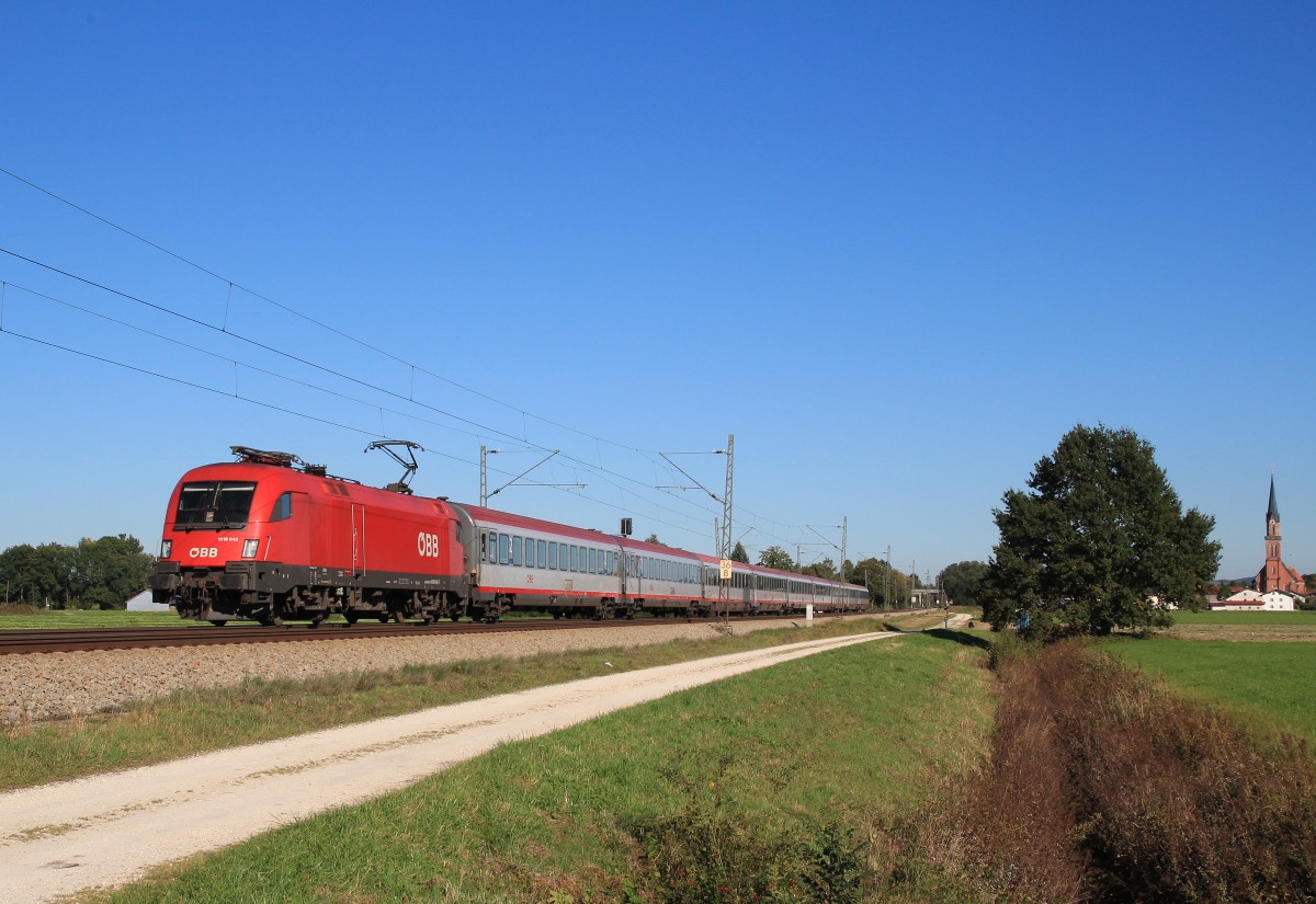 1016 045-7 an einem herrlichen Herbst bei bersee. Aufgenommen am 9. Oktober 2014.