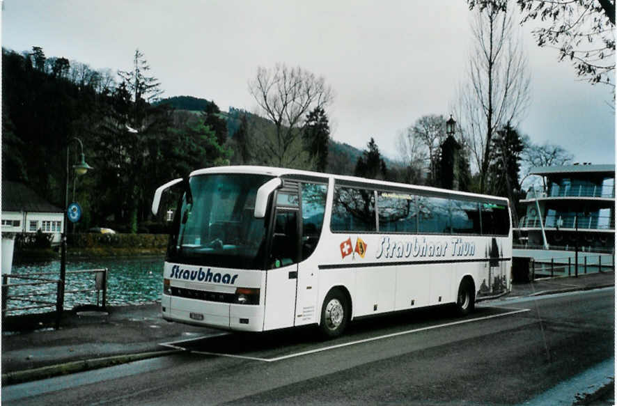 (101'615) - Straubhaar, Thun - Nr. 2/BE 555'977 - Setra am 7. Dezember 2007 bei der Schifflndte Thun