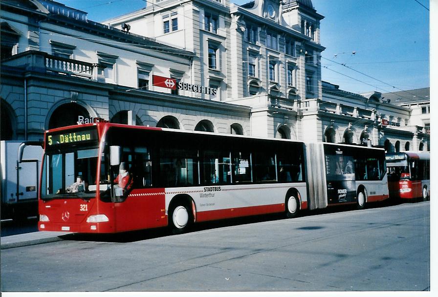 (103'805) - SW Winterthur - Nr. 321/ZH 687'321 - Mercedes am 28. Januar 2008 beim Hauptbahnhof Winterthur