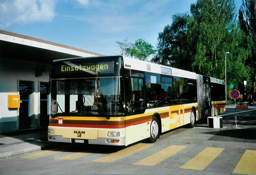 (107'033) - STI Thun - Nr. 90/BE 572'090 - MAN am 10. Mai 2008 in Thun, Strandbad