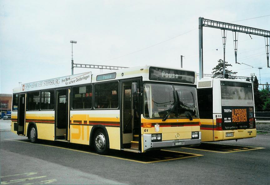 (107'814) - STI Thun - Nr. 61/BE 452'461 - Mercedes/R&J am 11. Juni 2008 beim Bahnhof Thun (prov. Haltestelle)