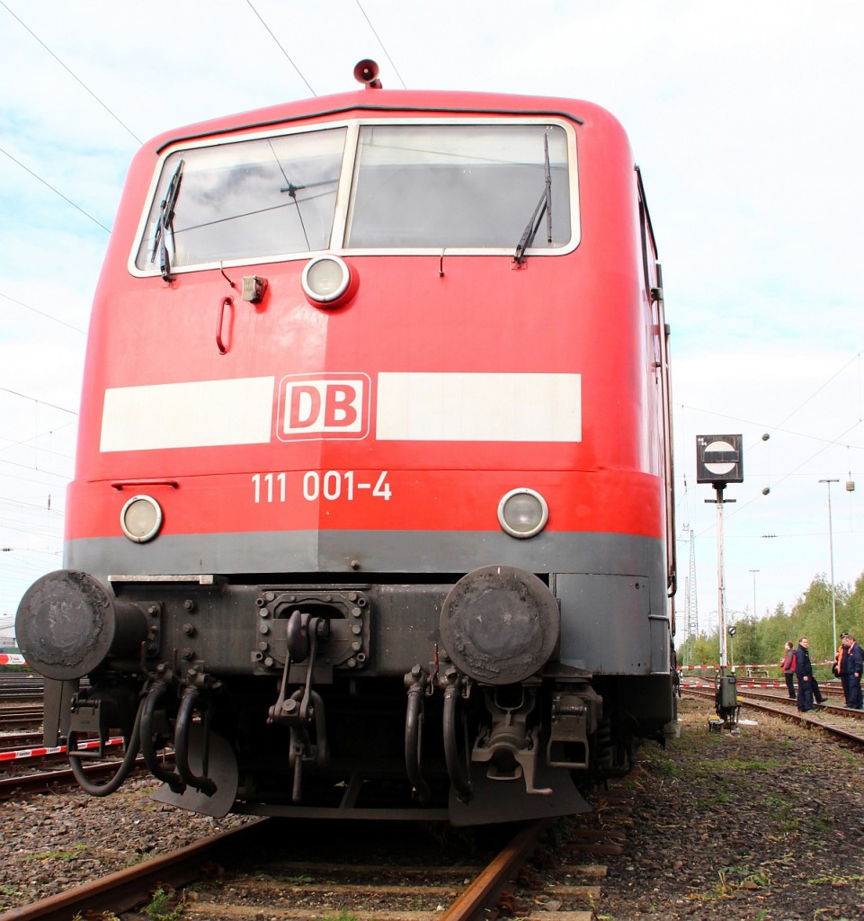 111 001-4 ausgestellt am 29.09.2012 im DB Museum Koblenz-Lützel