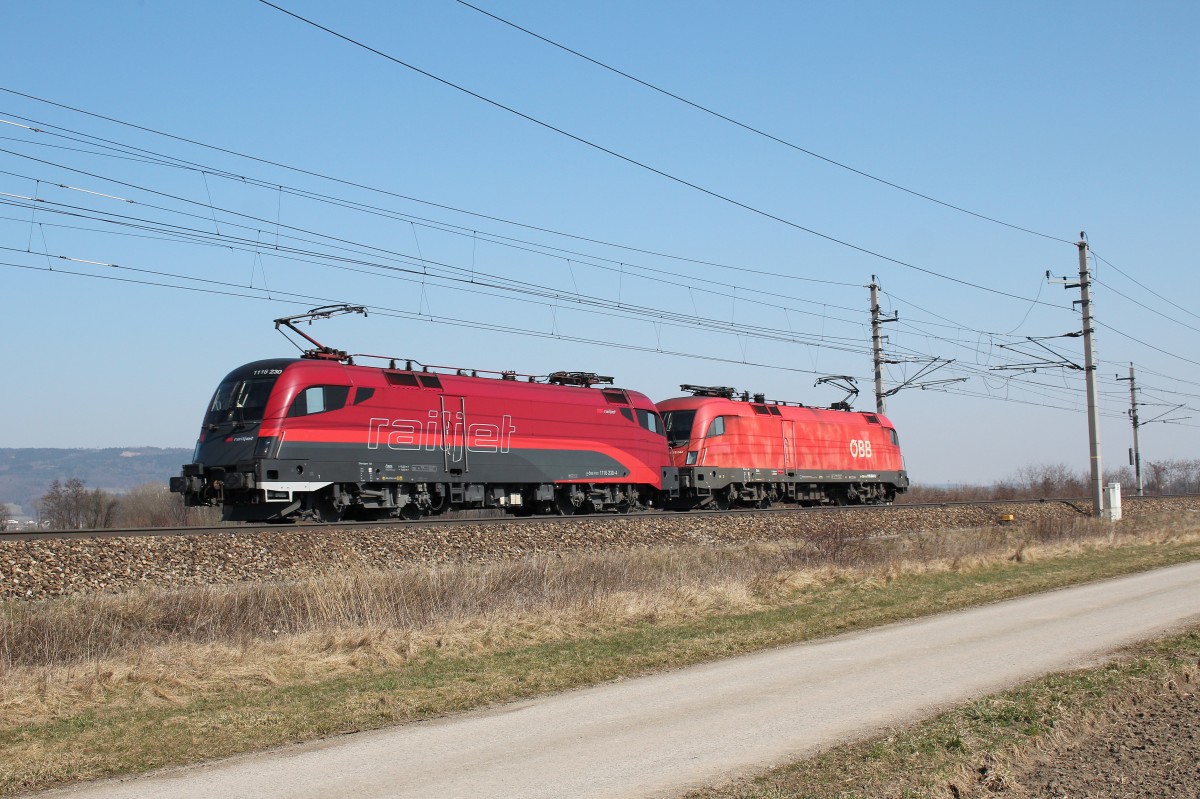 1116 044-9 und 1116 230-4 bei Testfahrten am 18. Mrz 2015 bei Grosierning.