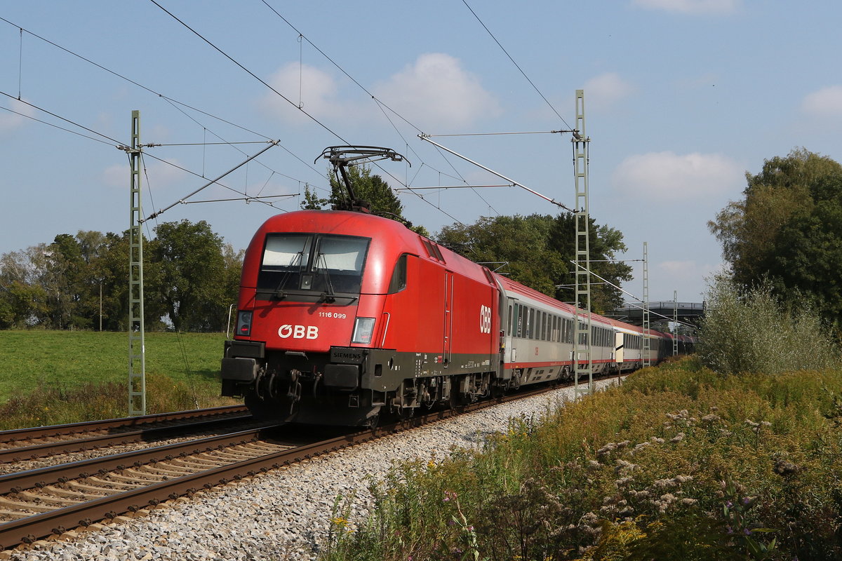 1116 099 schiebend an einem EC am 21. September 2020 bei bersee.