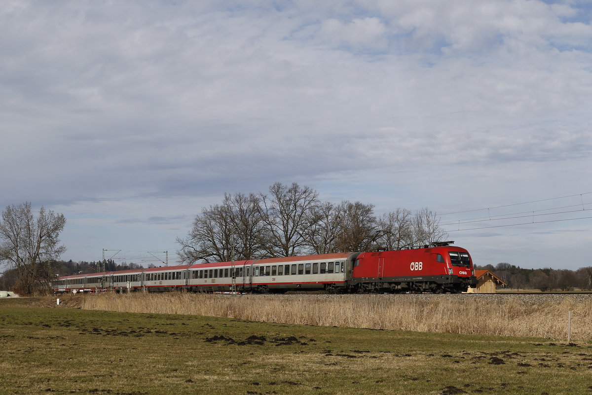 1116 135-5 mit einem EC am 27. Februar 2017 bei Weisham.