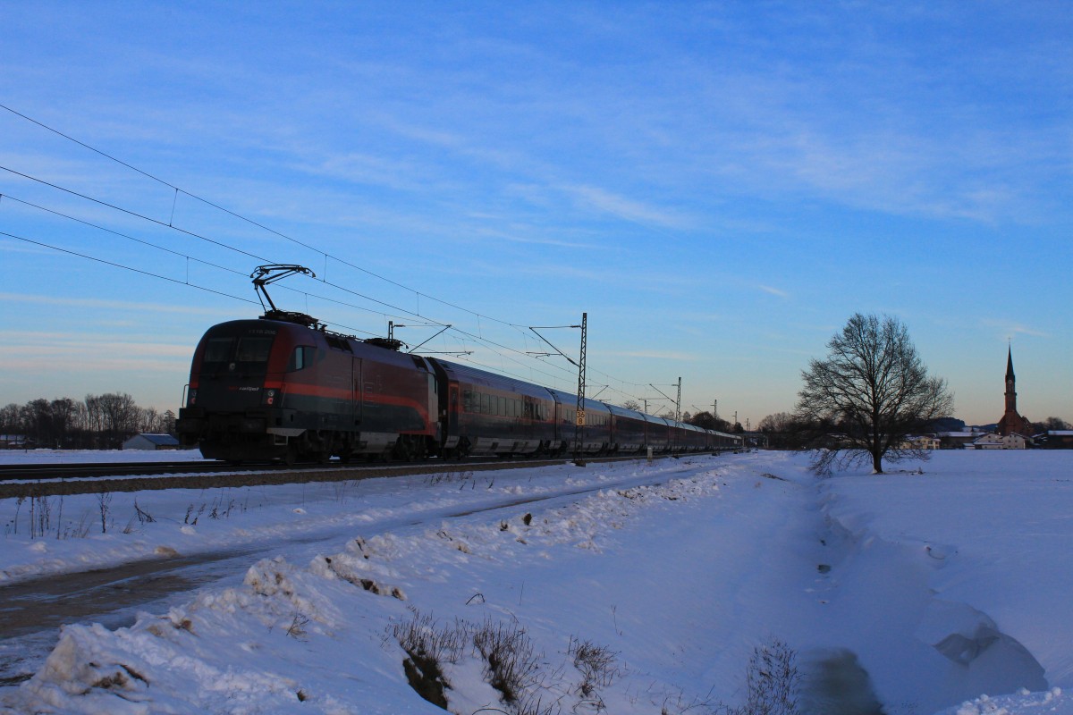 1116 206-2 im letzten Licht des 14. Dezember 2012 bei bersee.
