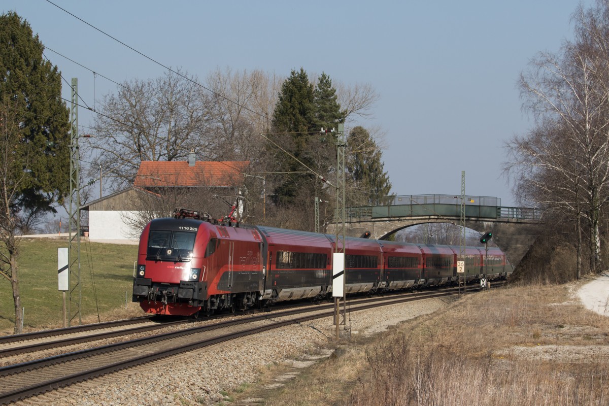 1116 225-4 aus Salzburg kommend am 20. Mrz 2015 bei bersee.