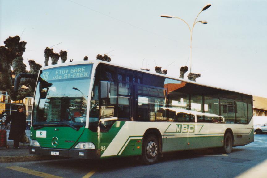 (113'209) - MBC Morges - Nr. 93/VD 943 - Mercedes am 22. Dezember 2008 beim Bahnhof Morges