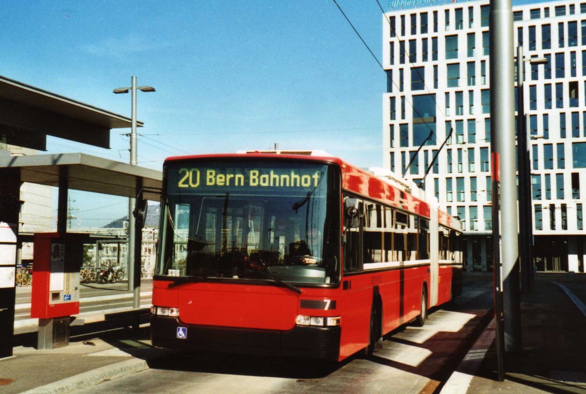 (115'234) - Bernmobil, Bern - Nr. 7 - NAW/Hess Gelenktrolleybus am 16. Mrz 2009 in Bern, Wankdorf