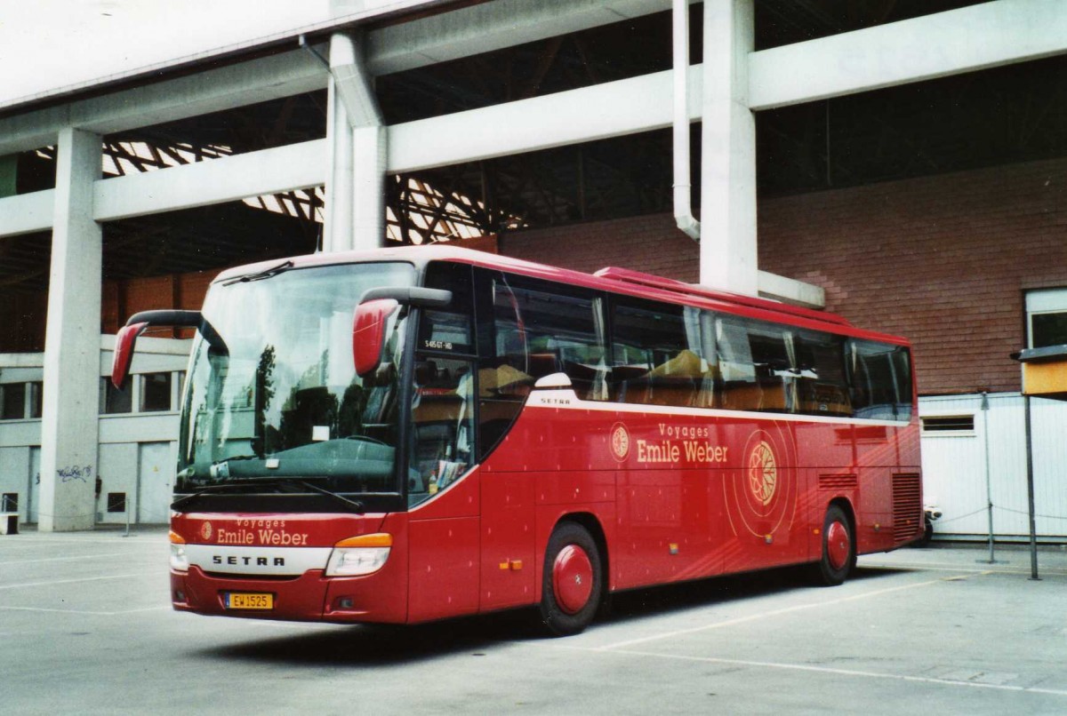 (117'534) - Aus Luxemburg: Weber, Canach - EW 1525 - Setra am 12. Juni 2009 in Thun, Grabengut