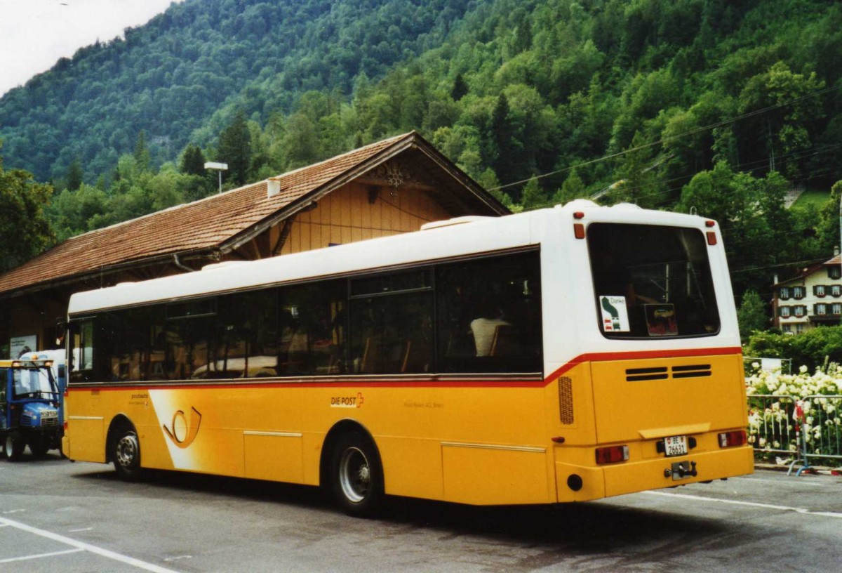 (117'718) - Flck, Brienz - Nr. 6/BE 26'631 - Volvo/Berkhof (ex AVBB Schwanden Nr. 2) am 14. Juni 2009 beim Bahnhof Interlaken Ost