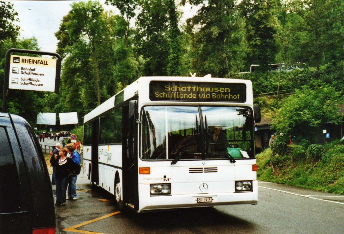 (117'828) - Rattin, Neuhausen - Nr. 15/SH 1915 - Mercedes (ex SB Schaffhausen Nr. 28; ex Rattin, Schaffhausen Nr. 15) am 21. Juni 2009 in Neuhausen, Rheinfall