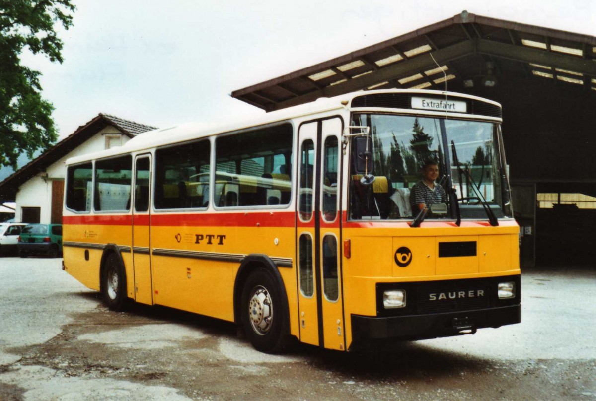 (119'433) - Bernair, Mnsingen - Saurer/Tscher (ex Schebath, Lauerz; ex Albin, Fllanden; ex Heim, Flums) am 9. August 2009 in Oberburg, Ziegelgut