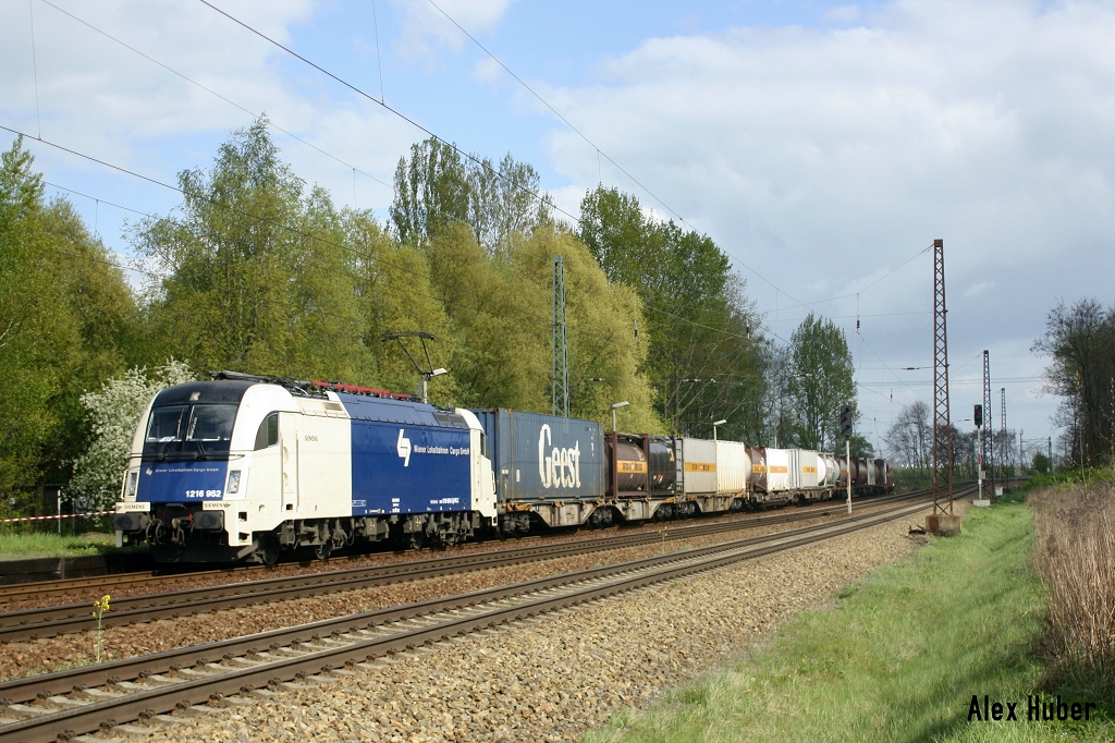 1216 952 WLC am 16.04.14 in Leipzig-Thekla