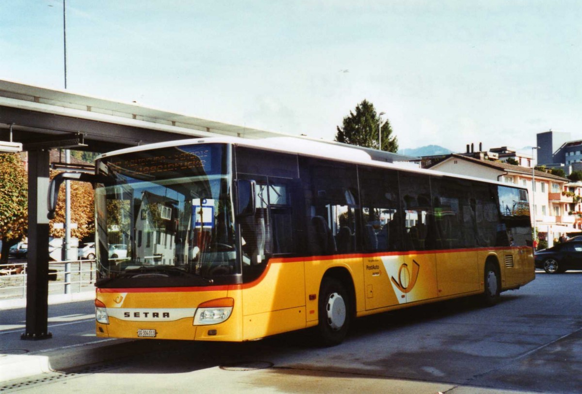 (121'726) - PostAuto Ostschweiz - SG 304'013 - Setra am 24. Oktober 2009 beim Bahnhof Uznach