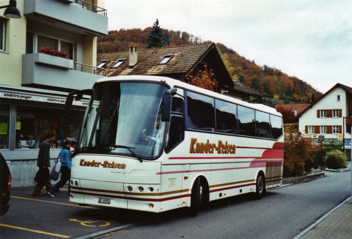 (121'819) - Kander-Reisen, Frutigen - Nr. 4/BE 19'376 - Bova am 26. Oktober 2009 in Oberdorf, Station