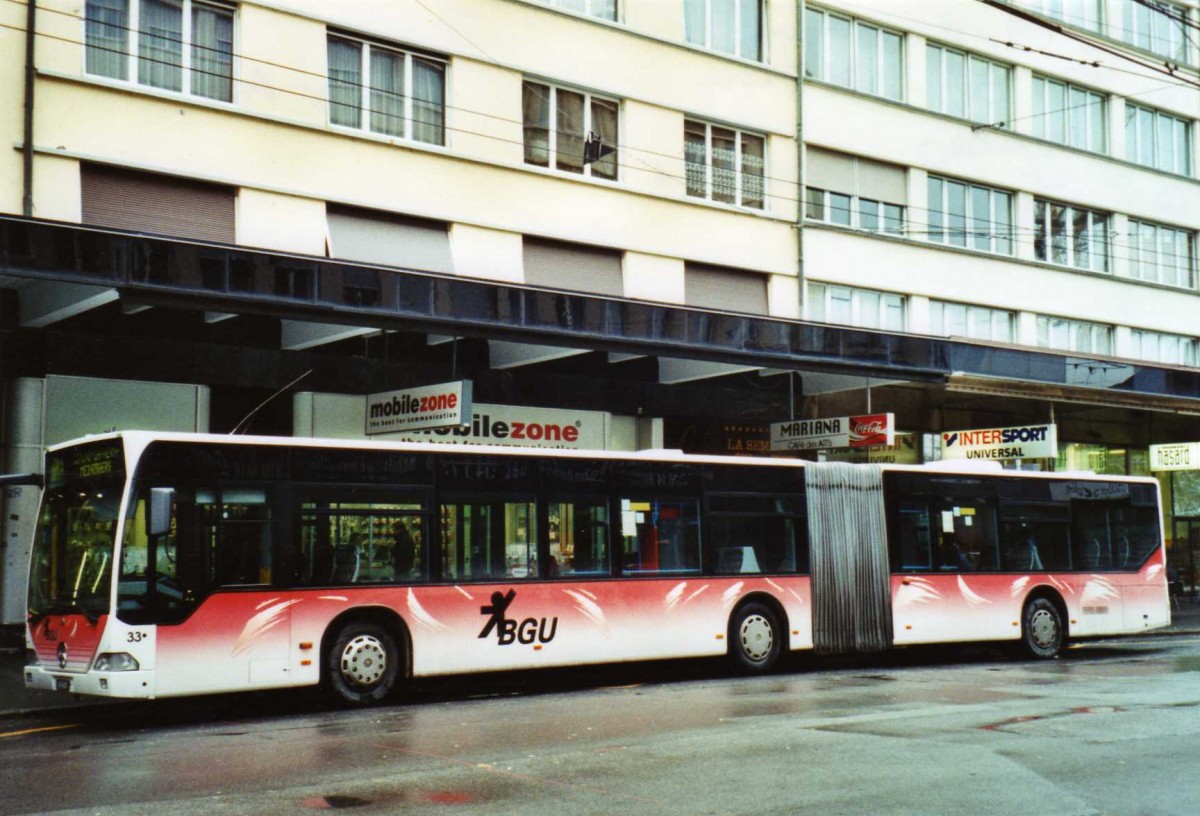 (122'032) - BGU Grenchen - Nr. 33/BE 281'744 - Mercedes (ex ABM Meinisberg Nr. 3) am 16. November 2009 beim Bahnhof Biel