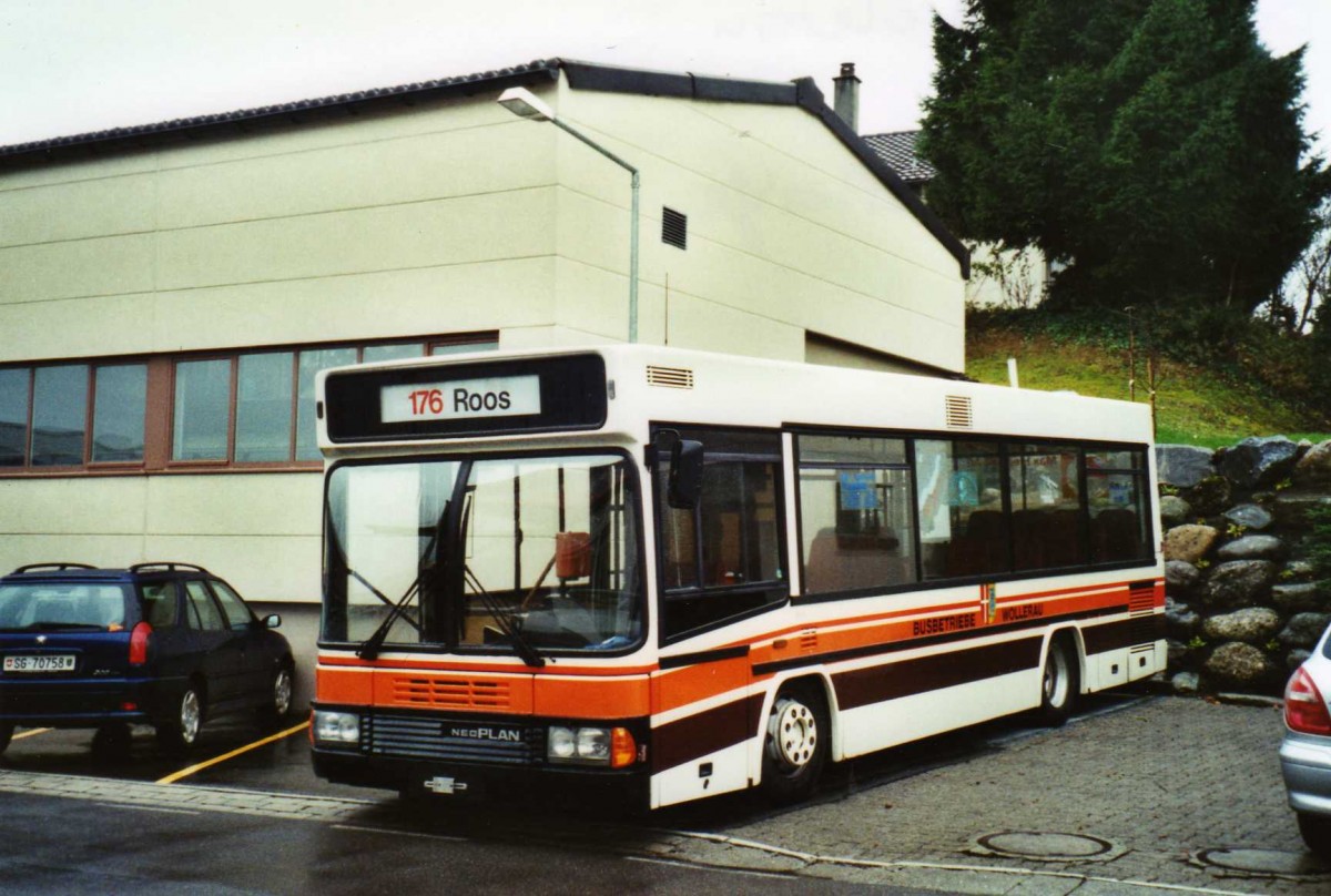 (122'636) - Bamert, Wollerau - Neoplan am 10. Dezember 2009 in Wollerau, Garage